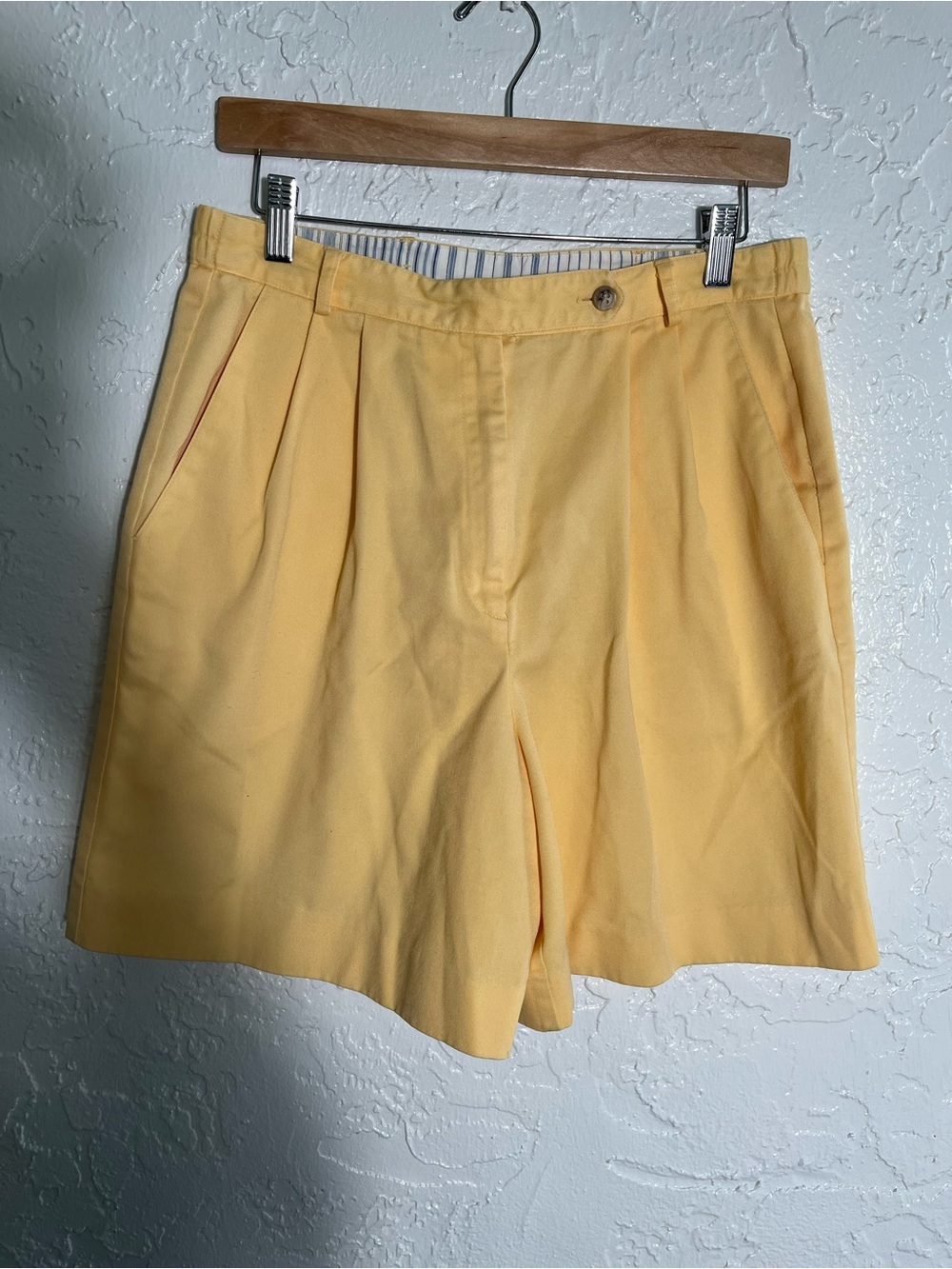 Talbots Petites Yellow Pleated Shorts Size 10P